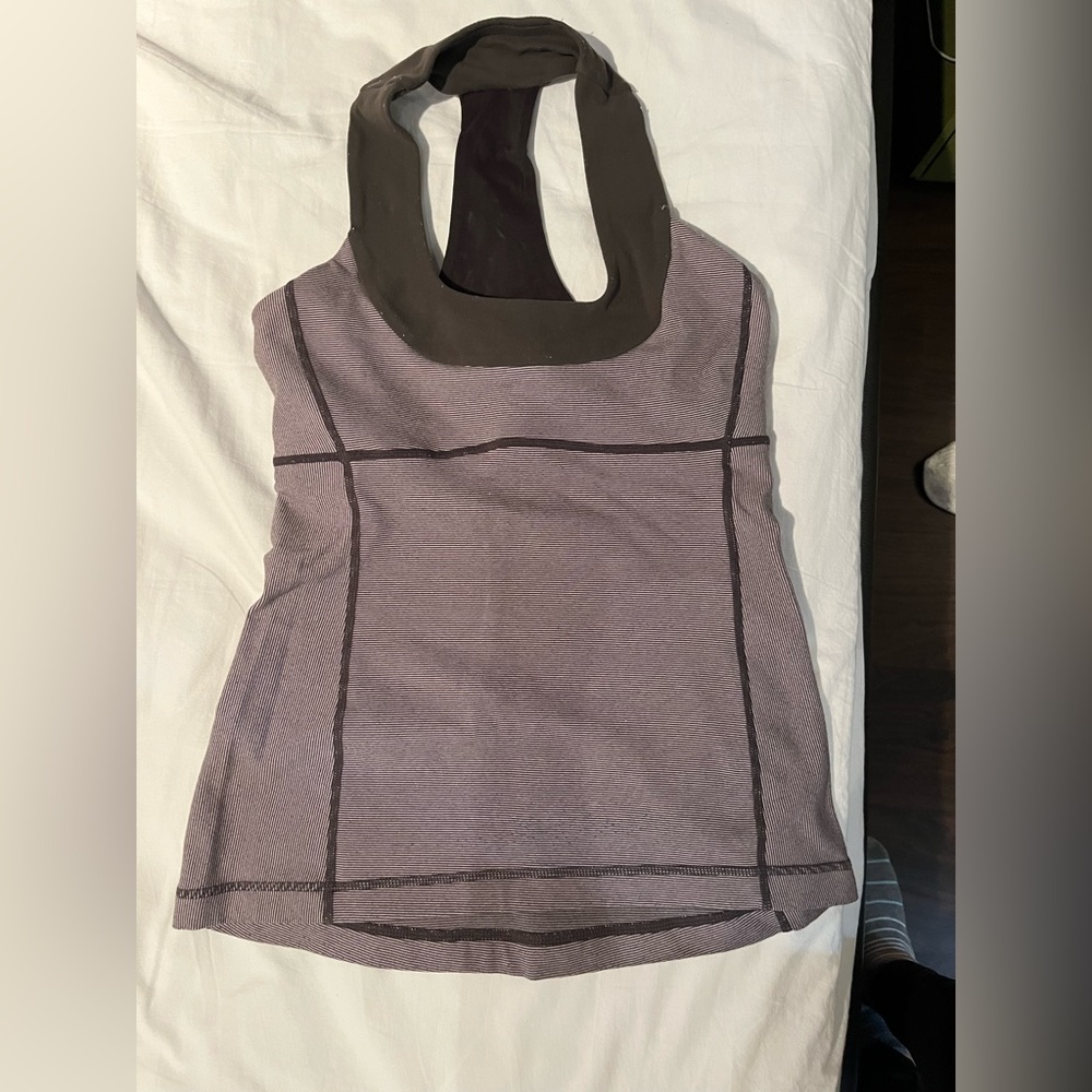 Lululemon top